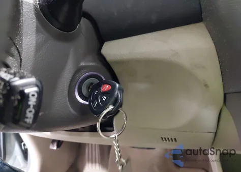 2007 Toyota Camry Le z USA, uszkodzony, nr VIN 4T1BE46K77U695277